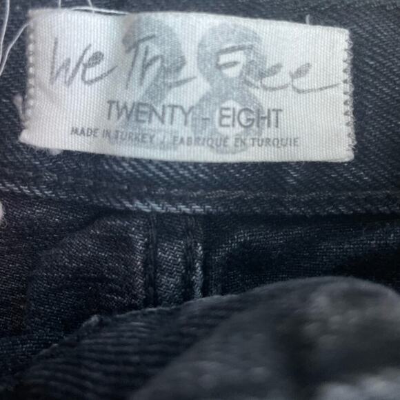 We The Free Lasso Cutoff Frayed Distressed High Rise Jean Shorts Black- 28 - Picture 4 of 6